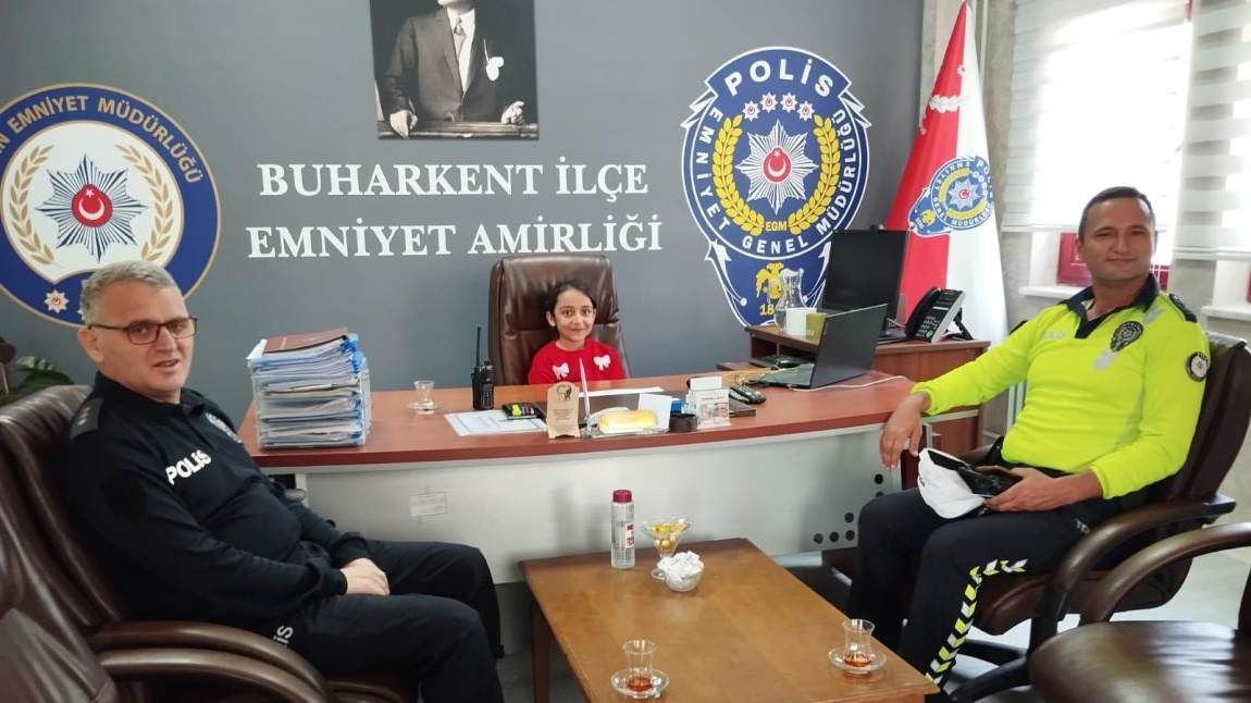 BUHARKENT'TE 23 NİSAN COŞKUSU: ÇOCUKLARIMIZ EMNİYETİN MAKAMINDA...